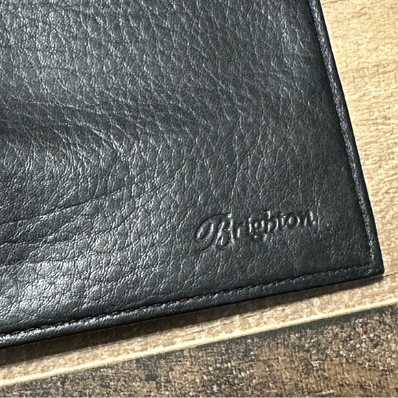 Brighton Leather Croc Embossed Crossbody - Picture 9 of 10